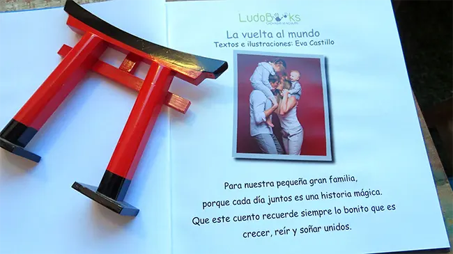 Dedicatoria y foto personalizada en libro